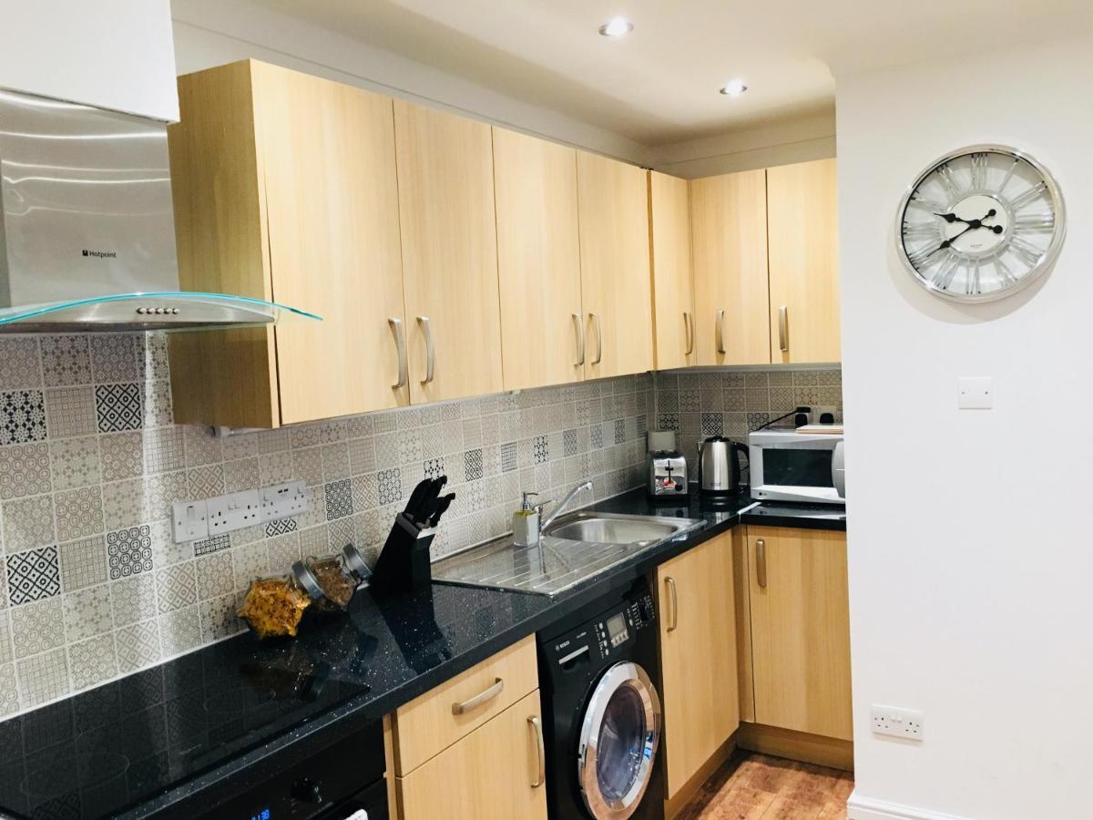 Fountain View 1Br Flat Oxford - Free Parking Apartment Ngoại thất bức ảnh
